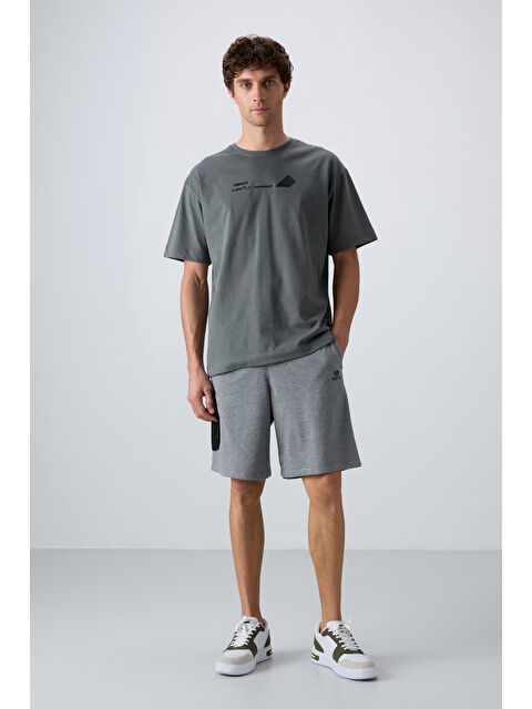 Tommylife Gri Melanj Pamuklu Kalın Yumuşak Dokulu Comfort Fit Baskılı Erkek Şort - 81266 - S000156962-74