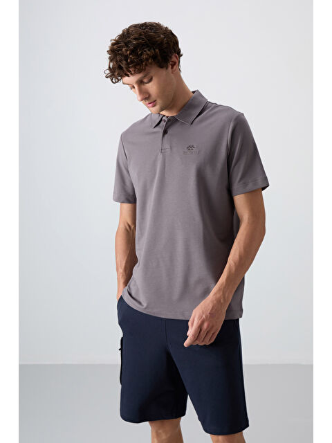 Tommylife Koyu Gri Pamuklu Kalın Yumuşak Dokulu Standart Fit Basic Polo Yaka Erkek Tişört - 88348 - S000156961-29351