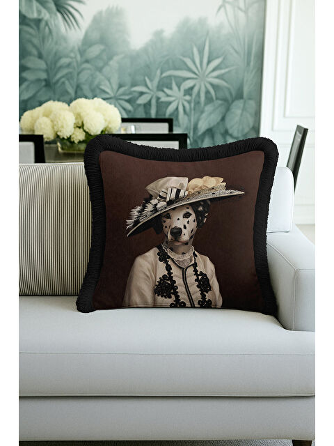 Milbay Grup Avangart Portre Saçaklı Yastık Kılıfı - Viktoryen Stil Karamel Siyah Püsküllü Kırlent Kılıfı