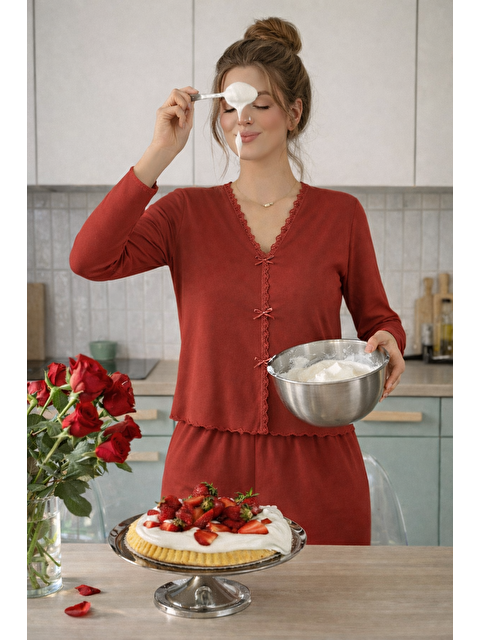 Koza İç Giyim Sevgililer Günü Temalı Kadın Pamuklu Dantel ve Kurdele/Fiyonk Detaylı Kaşkorse Renkli Pijama Takımı - S000325590-20045