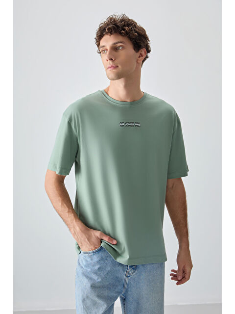 Air Jones Açık Yeşil %100 Pamuk Kalın Yumuşak Dokulu Oversize Fit Baskılı Erkek Tişört -88354 - S000149627-29488