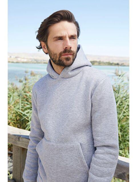 Fullamoda 3 İplik Basic Kanguru Cepli Slim Fit Kapüşonlu Sweatshirt
