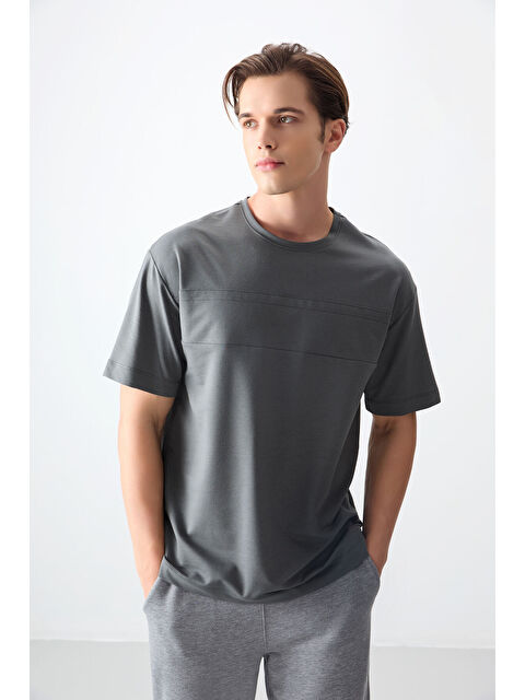 Air Jones Haki Pamuklu Kalın Yumuşak Dokulu Oversize Fit Basic Erkek Tişört - 88378 - S000160656-18547