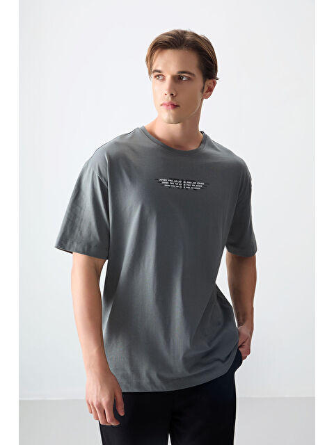 Air Jones Haki %100 Pamuk Kalın Yumuşak Dokulu Oversize Fit Baskılı Erkek Tişört - 88356 - S000149637-18547