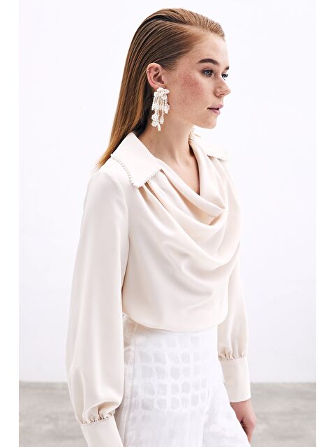 SATEEN Degaje Yaka İncili Salaş Bluz - Bej - S000323391-19928