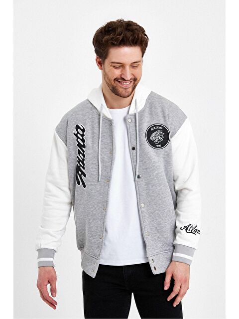 Tarz Cool Erkek Nakışlı Kapüşonlu Kolej Ceket - S000223223-20600