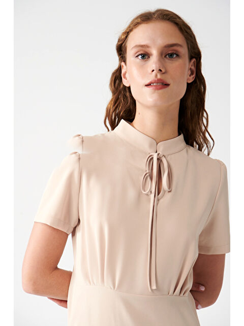 Muni Muni Eteği Fırfırlı Düz Renk Mini Elbise