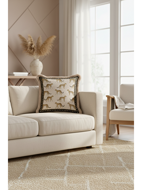 Milbay Grup Zarif Leopar Figürlü Saçaklı Yastık Kılıfı - Safari Vahşi Doğa Bohem Bej Püsküllü Kırlent Kılıfı