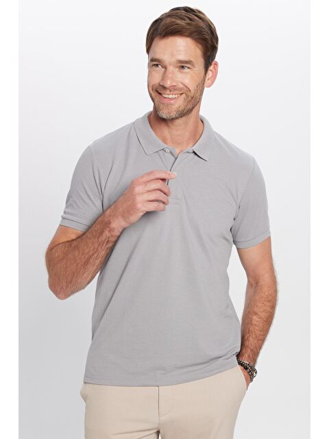 TUDORS Erkek Slim Fit Dar Kesim Pamuklu Yumuşak Dokulu Serin Tutan Kumaş Düz Pike Polo Yaka Tişört - S000240371-20600