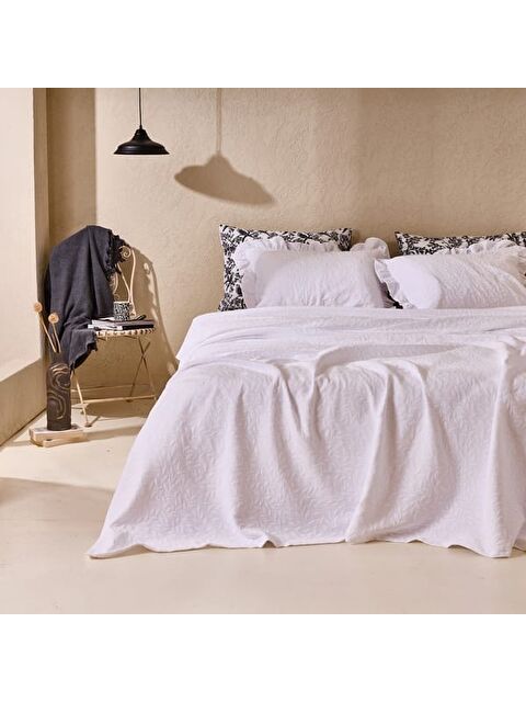 Evidea Soft Mauro Çift Kişilik Yatak Örtüsü Seti - Beyaz - 220x240 cm + 50x70 cm - S000477035-20063