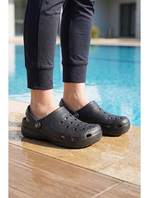 Gezer Kadın Yazlık Eva Ev Banyo Bahçe Havuz Rahat Taban Sabo Terlik