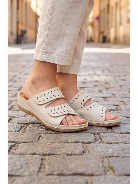 Gezer Kadın Yazlık İç Taban Hakiki Deri Cırt Cırtlı Ayarlanabilir Rahat Taban Günlük Terlik