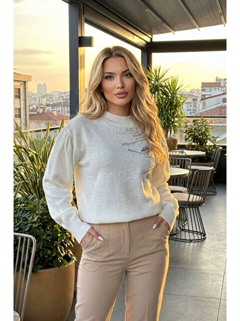 She Wears Boncuk İşlemeli Yarım Balıkçı Yaka Triko Kazak E-184 - S000473619-25636