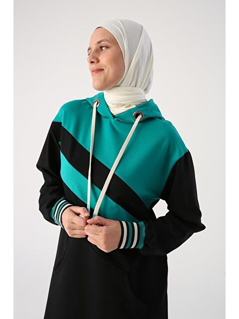 ALLDAY Siyah İki Renkli Kapüşonlu Sweat Tunik - S000023344-19351