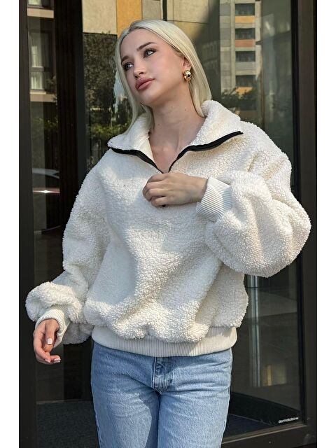 Madmext Beyaz Peluş Fermuar Yaka Sweatshirt Mg1413 - S000117357-20063