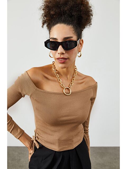 Xhan Bej Yanı Büzgü Detaylı Kayık Yaka Kaşkorse Bluz 2KXK2-45841-25 - S000033577-19928