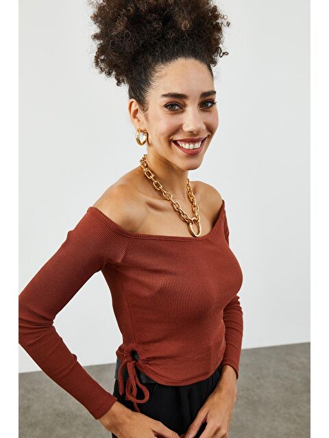 Xhan Kiremit Yanı Büzgü Detaylı Kayık Yaka Kaşkorse Bluz 2KXK2-45841-16 - S000033577-18657