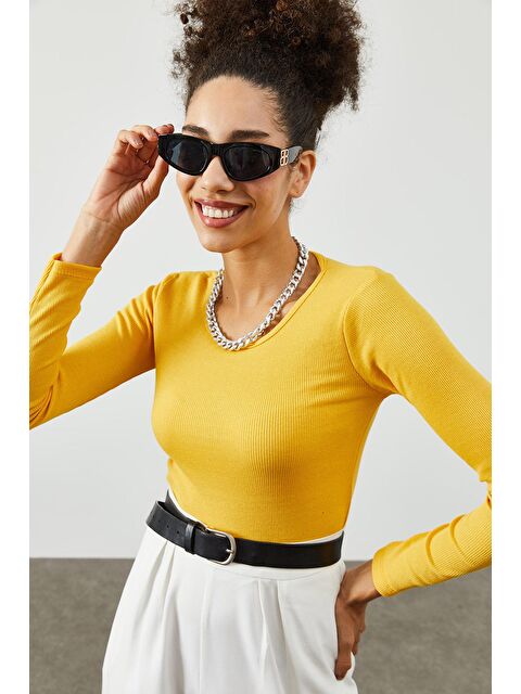 Xhan Sarı Yuvarlak Yaka Kaşkorse  Bluz 2KXK2-45820-10 - S000033580-20072