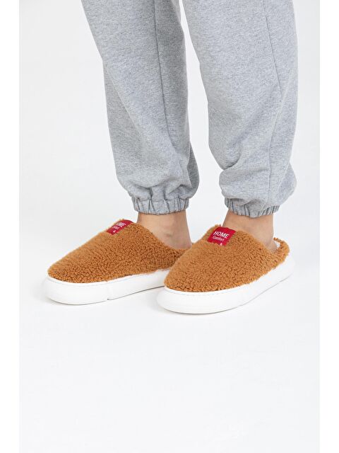 Letoon Yuvarlak Burunlu Peluş Kadın Ev Terliği - S000063781-19413