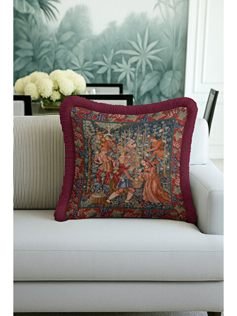 Milbay Grup Avangart Kraliyet Sarayı Saçaklı Yastık Kılıfı - Gotik Nostaljik Rengi Püsküllü Kırlent Kılıfı