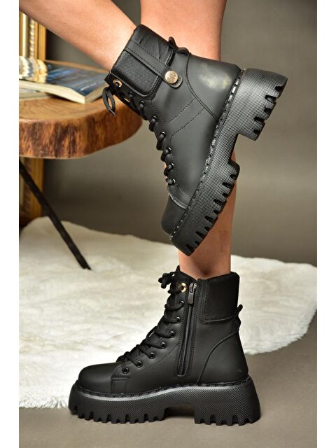 Fox Shoes R9739701 Siyah Kadın Bot - S000054463-19351