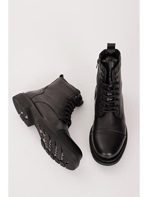 GÖNDERİ(R) SİYAH  Hakiki Deri Fermuarlı Bağcıklı Erkek Bot 01321 - S000065421-19351