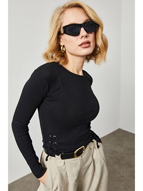 Xhan Siyah Yanı Kuşgözü Detaylı Kaşkorse Bluz 2KXK2-45739-02 - S000070384-19351