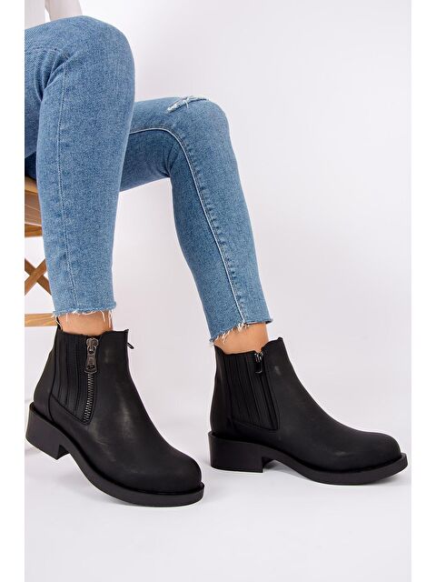 Fox Shoes G674120609 Siyah Kadın Bot - S000054476-19351