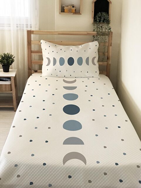 Evmila Soyut Desen Tek Kişilik Çocuk Pike Takımı - S000020190-23173