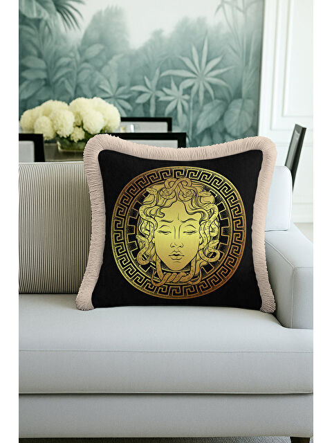 Milbay Grup Mitolojik Medusa Motifli Saçaklı Yastık Kılıfı - Klasik Lüks Siyah Gold Renk Püsküllü Kırlent Kılıfı