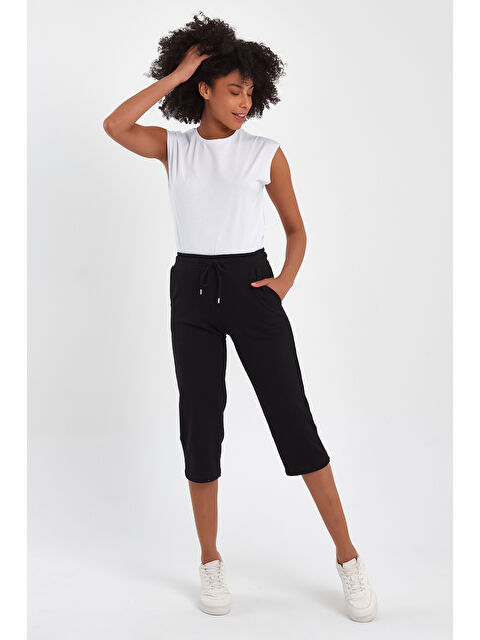 Süperlife Kadın Klasik Cepli Belli Lastikli Şort SPR24KS390 - S000231193-19351