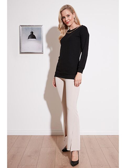 Lela Zincir Detaylı Regular Fit Bisiklet Yaka Esnek Bluz 5865347 - S000058462-19351