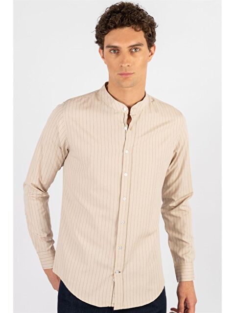 TUDORS Slim Fit Hakim Yaka Pamuklu Kolay Ütü Çizgili Erkek Taş Gömlek - S000026413-25636