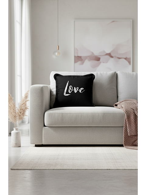 Milbay Grup Love Yazılı Saçaklı Yastık Kılıfı - Modern Siyah Beyaz Romantik Püsküllü Kırlent Kılıfı