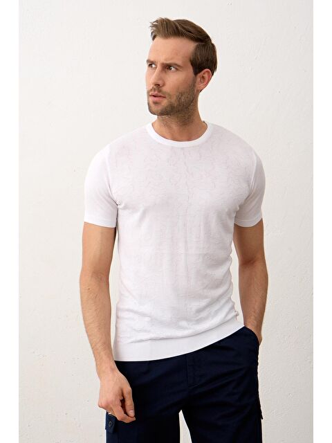 Danger Modelli Bisiklet Yaka Slim-Fit Yazlık Triko Tişört Beyaz - S000177700-20063