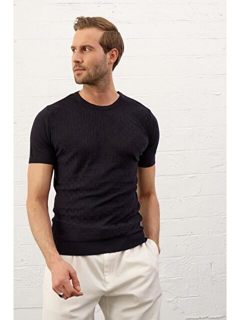 Danger Modelli Bisiklet Yaka Slim-Fit Yazlık Triko Tişört Koyu Lacivert - S000177701-29672