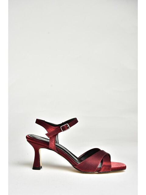 Fox Shoes U5695213 Bordo Kadın Topuklu Ayakkabı