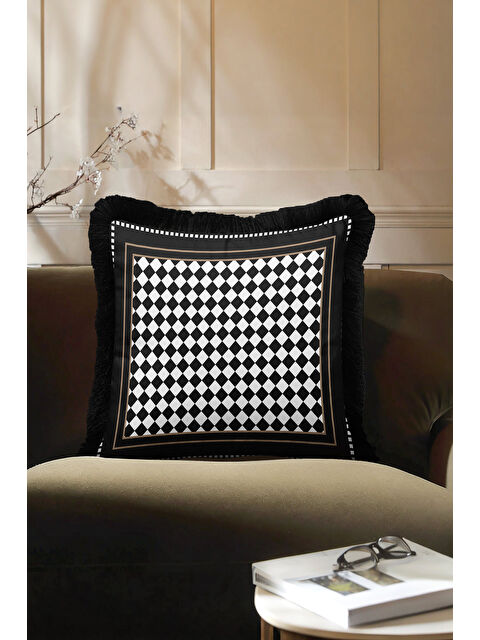 Milbay Grup Lüks Damalı Saçaklı Yastık Kılıfı - Zarif Geometrik Modern Siyah Altın Renk Püsküllü Kırlent Kılıfı