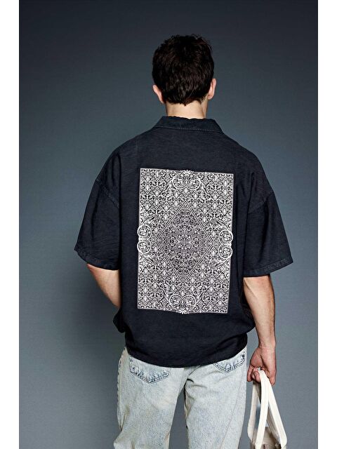 Abluka Online Erkek Kısa Kollu Desen Baskılı Yıkamalı Oversize Gömlek Siyah - S000365691-19351