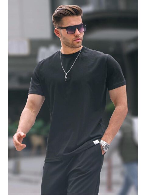 Madmext Siyah Regular Fit Basic Erkek %100 Pamuk Tişört 6131 - S000015927-19351