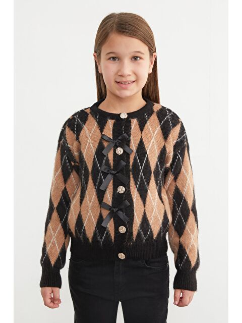 Fullamoda Baklava Desenli Fiyonklu Düğmeli Kız Çocuk Hırka