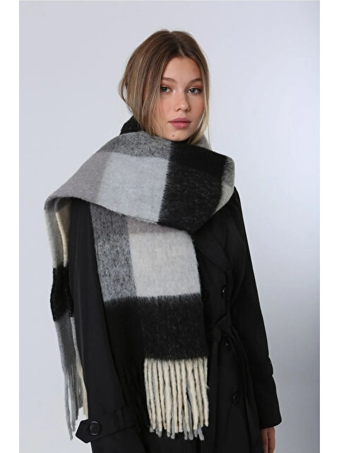 Remsa Mayo Püsküllü Desenli Buklet Atkı Şal 45X200 cm 1270 Siyah - S000121379-19351