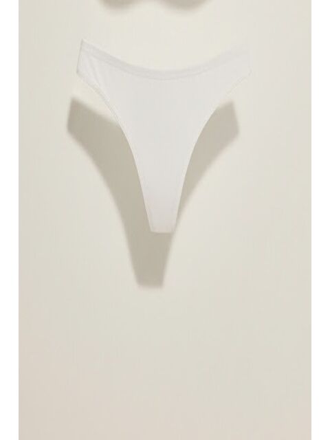 C&City C12802 Kadın Yapıştırma Lazer Kesim String Külot Beyaz - S000222113-20063