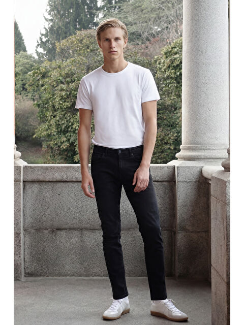 AC&Co / Altınyıldız Classics Erkek Siyah Slim Fit Dar Kesim 5 Cep Pamuklu Esnek Chino Pantolon