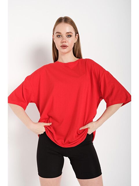 Trendseninle Kadın Kırmızı Oversize Tişört - S000116346-20045