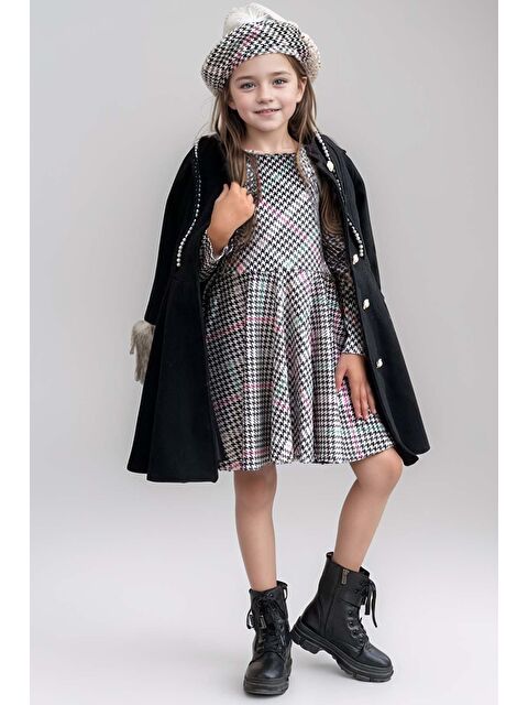 Riccotarz Kız Çocuk Ekose Desen Elbise ve Kolları Pelüş ve İnci İşleme Siyah Kaşe Kaban - S000486222-19351