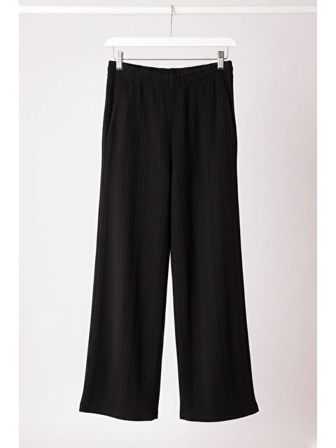 Holi Kids Siyah Geniş Paça Desenli Kız Çocuk Pantolon 19747 - S000297612-19351