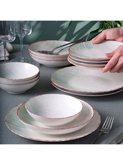 GÜRAL PORSELEN Camelia 24 Parça 6 Kişilik Yemek Takımı 19320 - S000483448-37646