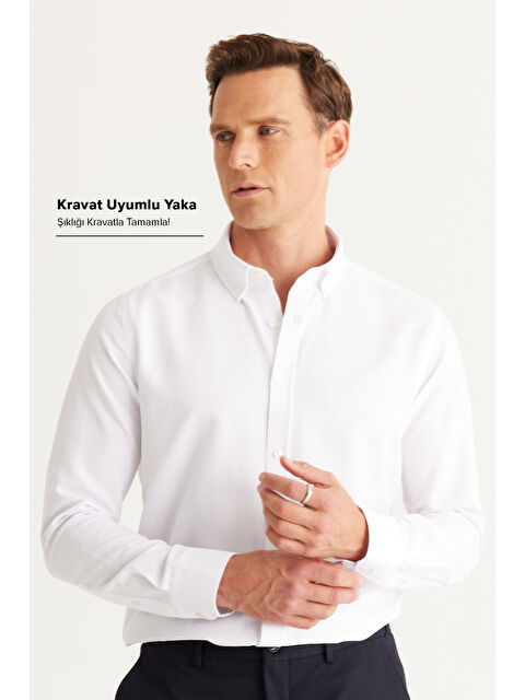 AC&Co / Altınyıldız Classics Erkek Beyaz Tailored Slim Fit Dar Kesim Düğmeli Yaka Oxford Gömlek