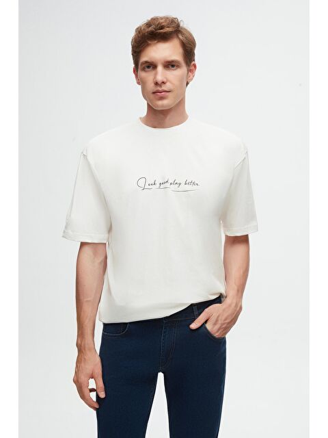D'S damat Oversize Beyaz Baskılı %100 Pamuk Tişört - S000401452-20063